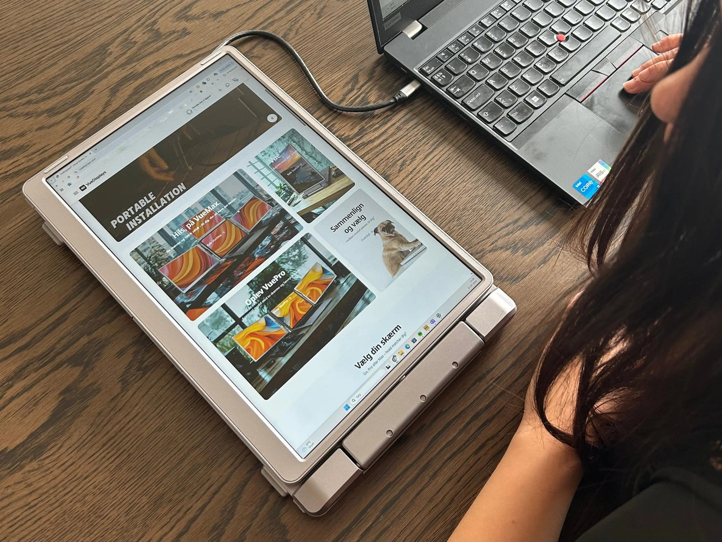 Vue Go™ - Portable Monitor Dual Screen Extender